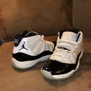 Jordan Retro 11 “Concord” sz 9